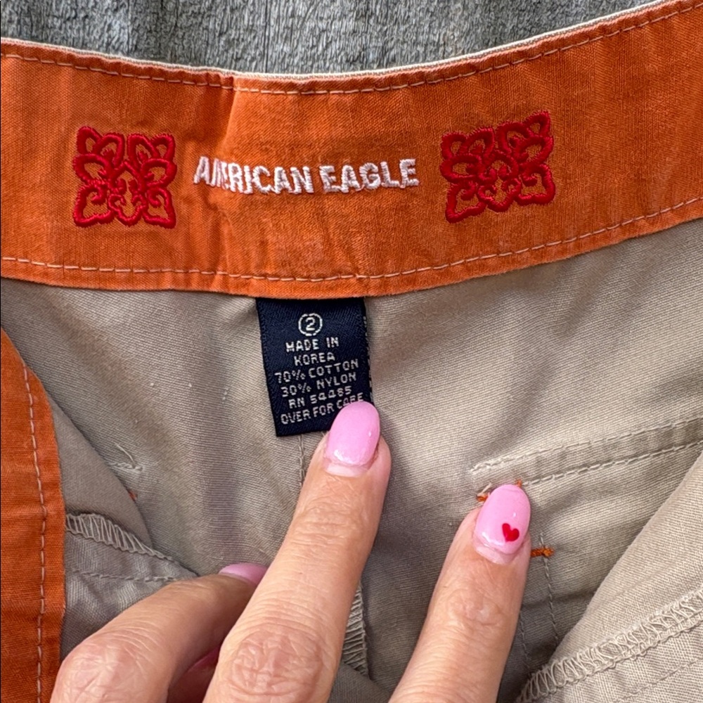 American Eagle Outfitters vintage cargo shorts - Picture 2 of 4